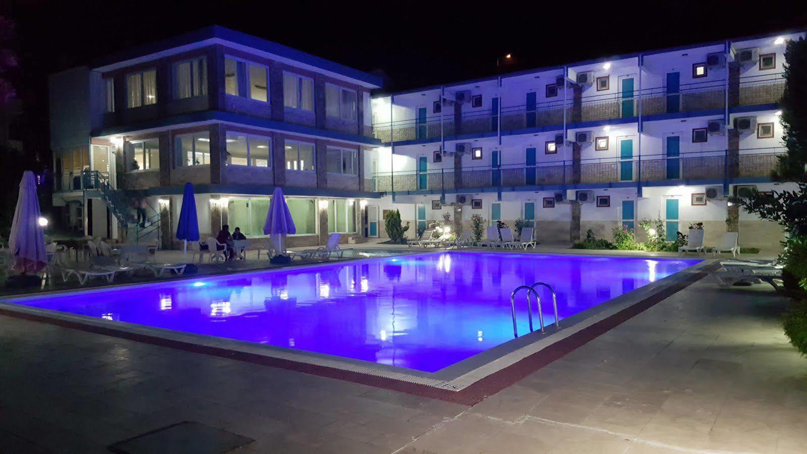 Uyum Hotel
