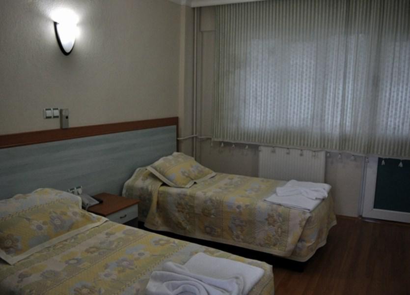 Hotel Uyum 3*
