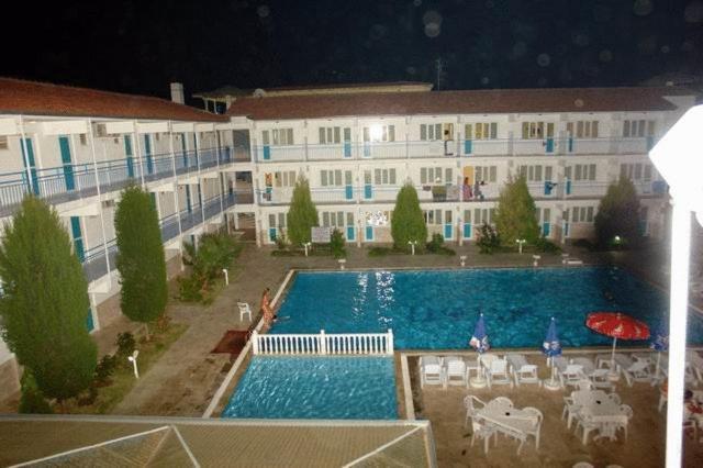 Hotel Uyum 3*