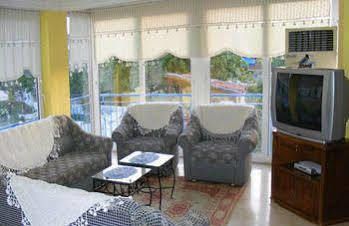 Hotel Uyum